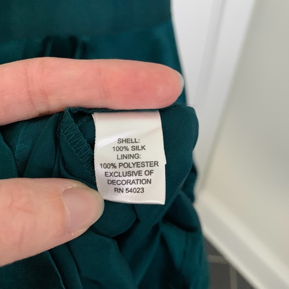 Banana Republic Emerald Green Silk Dress - Picture 5 of 5